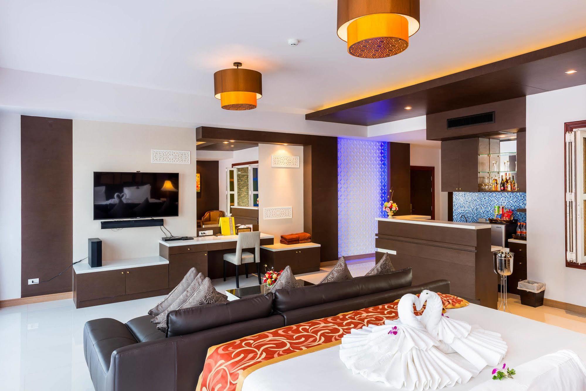 Grand Suite,1262019499:JPEG